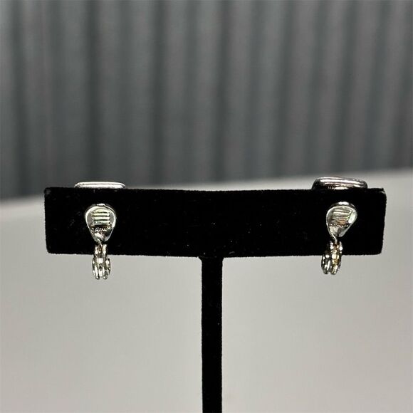 Monet Vintage Silver Tone Clip-On Earrings Black Onyx Cabochons - Picture 2 of 10